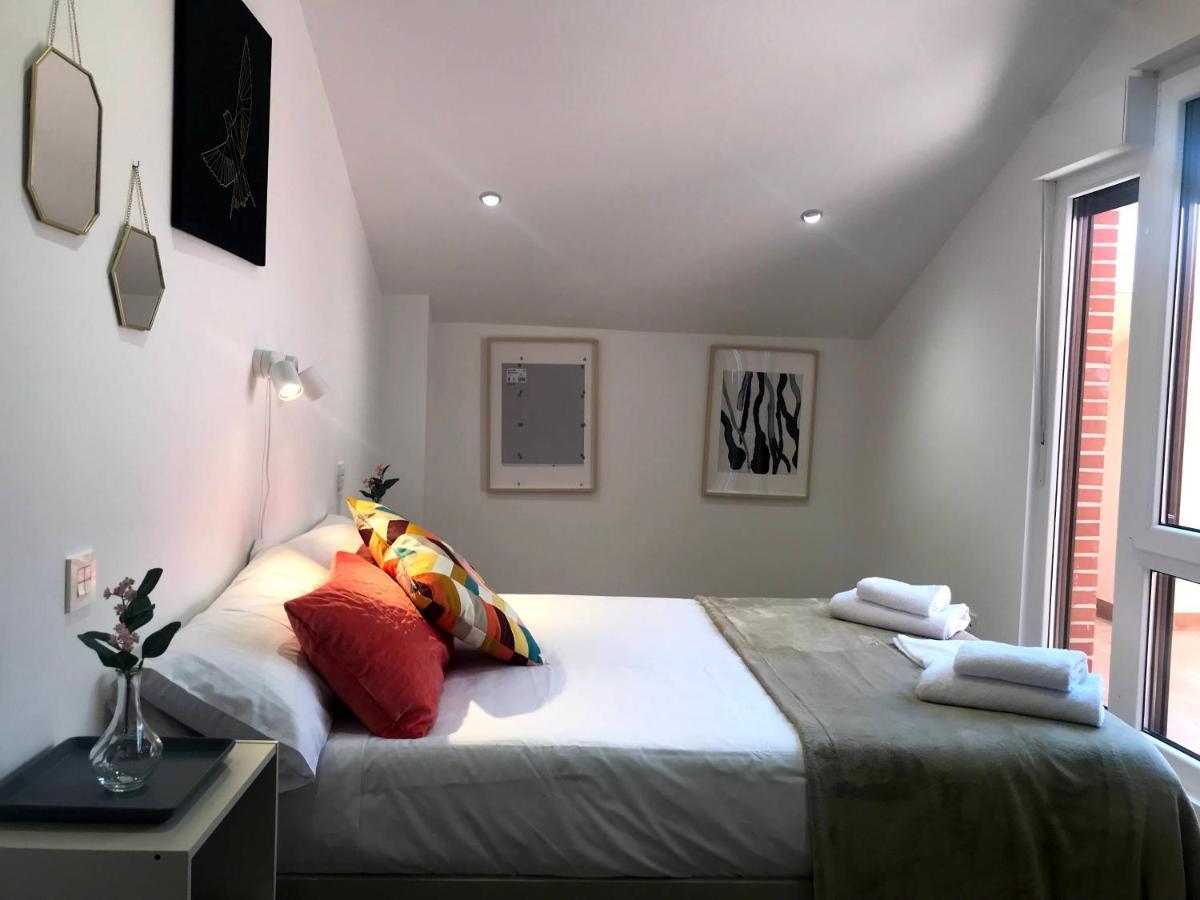 Insidehome Apartments - La Casita De Alex 帕伦西亚 外观 照片